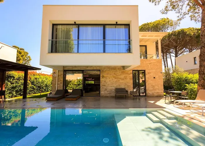 4br Private Pool * Plazhi San Pietro