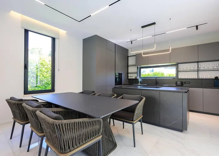 4br Private Pool Villa