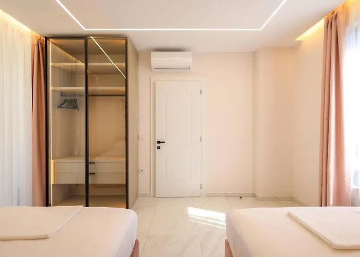 4br Private Pool Villa